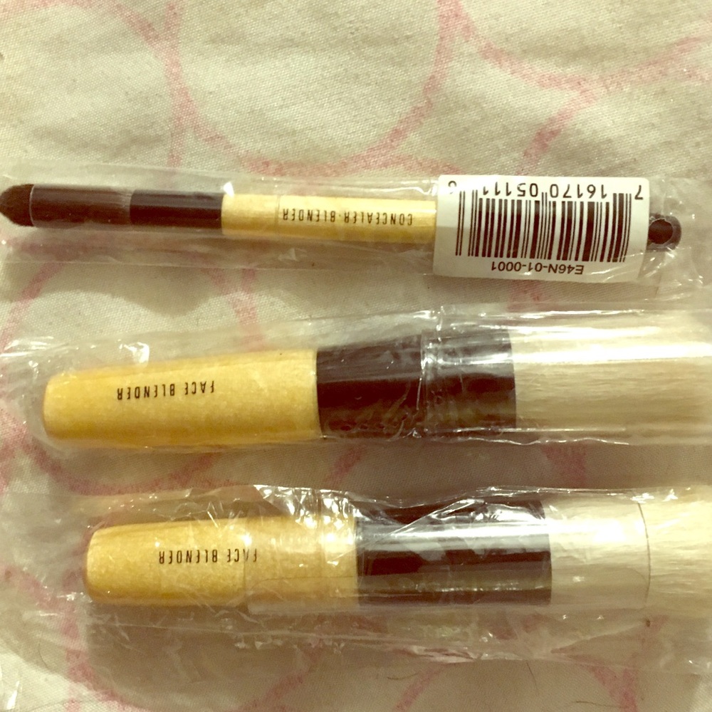 Bobbi Brown Makeup mini brushes